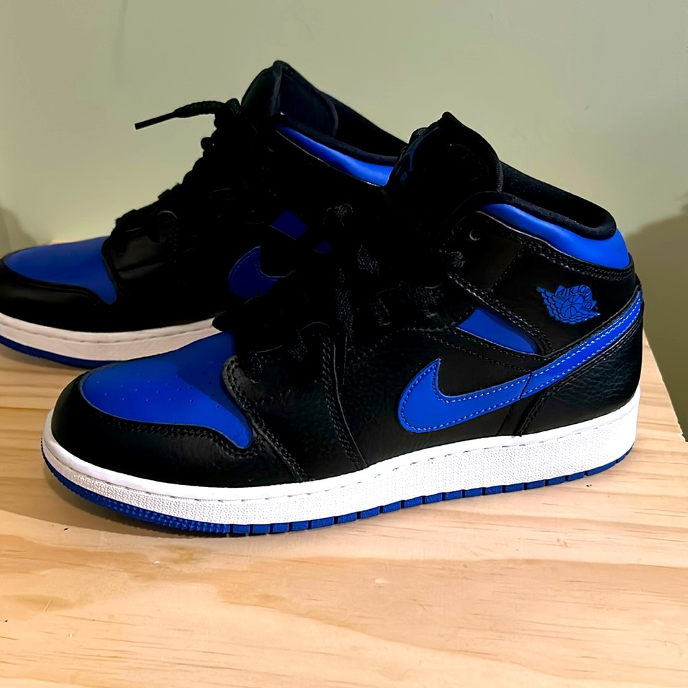 Air Jordan 1 MID hyper royal blue/black